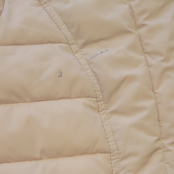 Price Drop...Women's Nautica Puffer Jacket - Picture 11 of 11